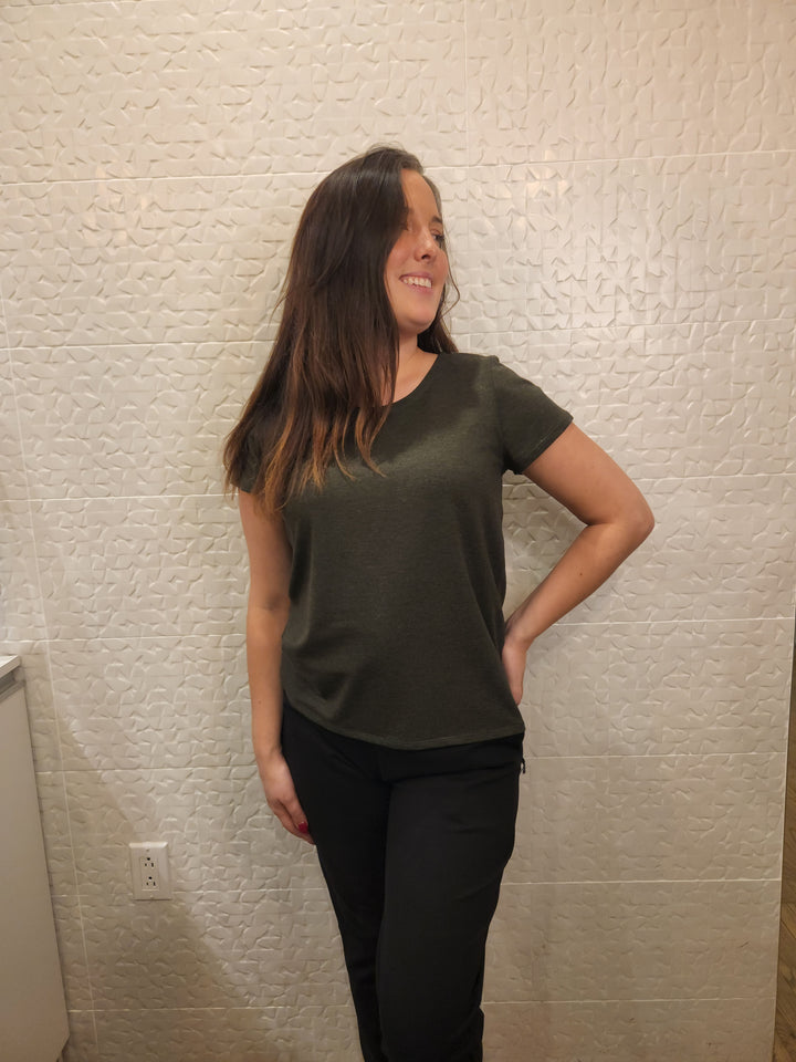 Chandail Anna / 10 couleurs disponibles