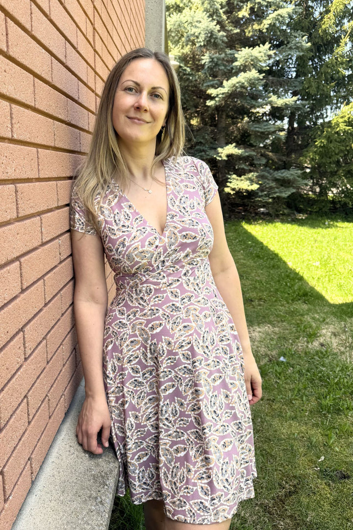 Robe Fiesta - Abstrait fond rose