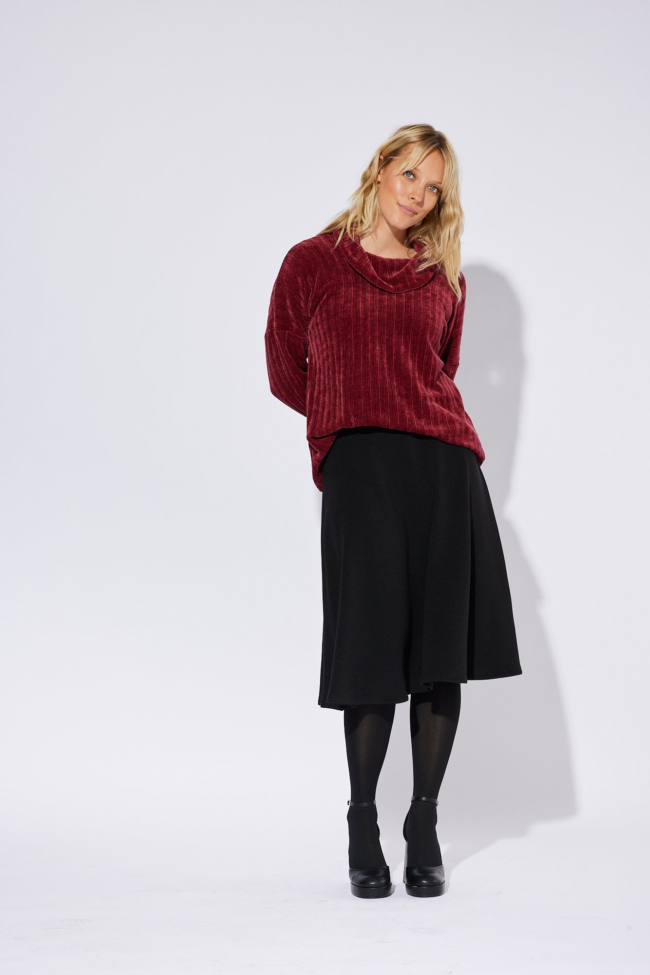 Constance Sweater / Red